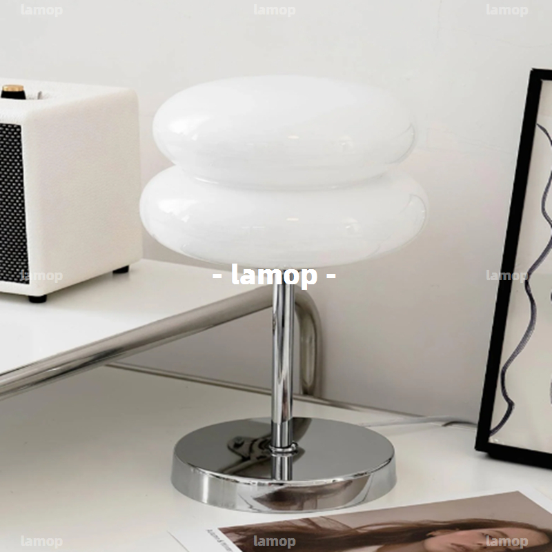 Decor Lighting Lamps - Lámpara de Mesa Bauhaus Cream-Globe, Estilo